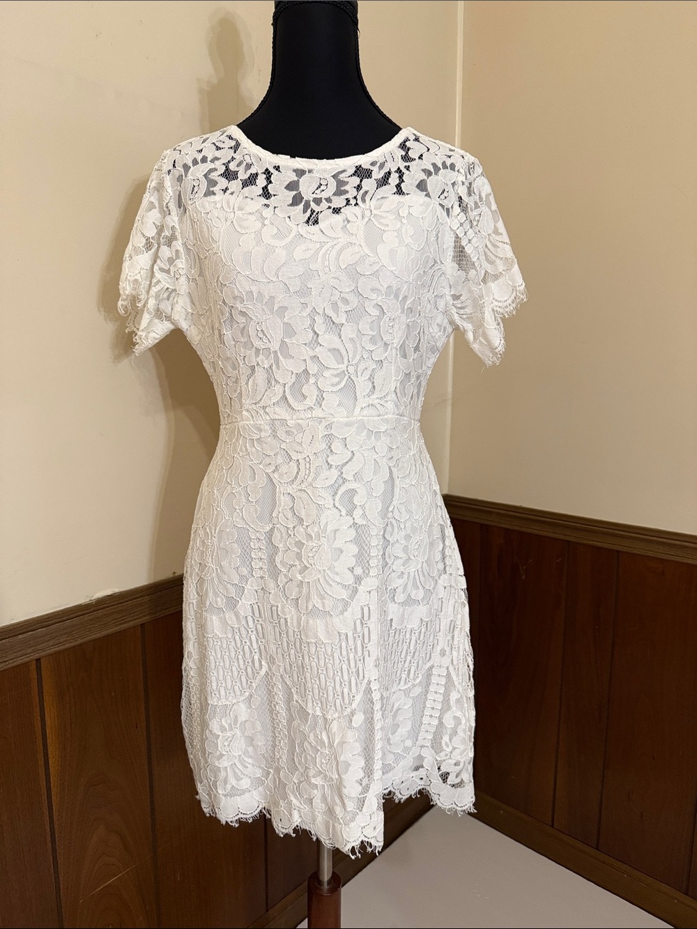 MSLG White Lace Dress Medium Fit & Flare Bridal Graduation Hidden Zipper